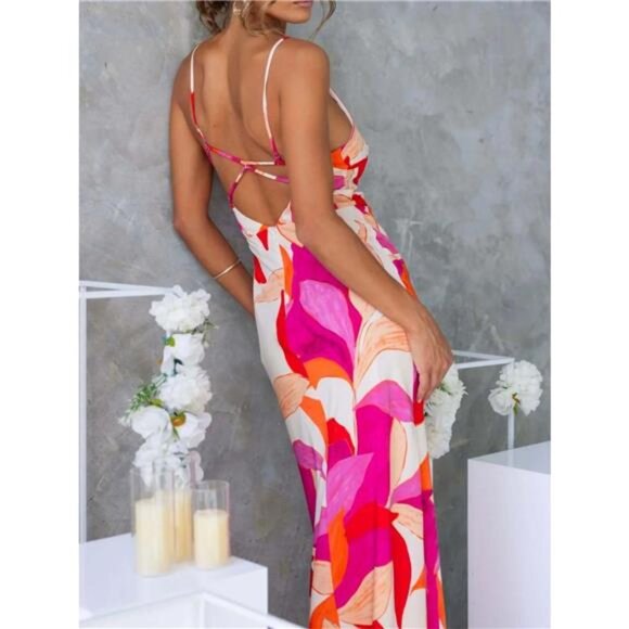 Printed Backless Sleeveless Maxi Dress - Picture 15 of 15